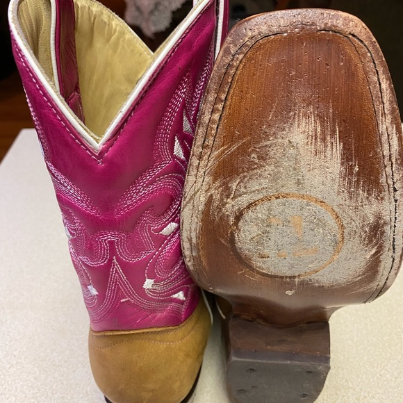 Rockin H Cowboy Boots - Picture 4 of 5